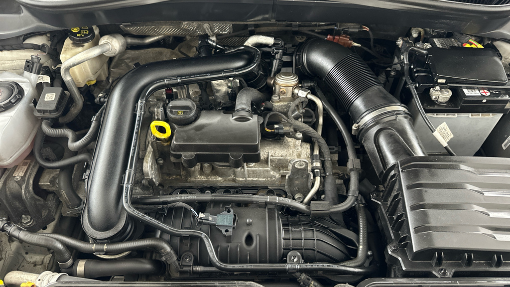 Volkswagen T-Cross Active Tsi Silver #22