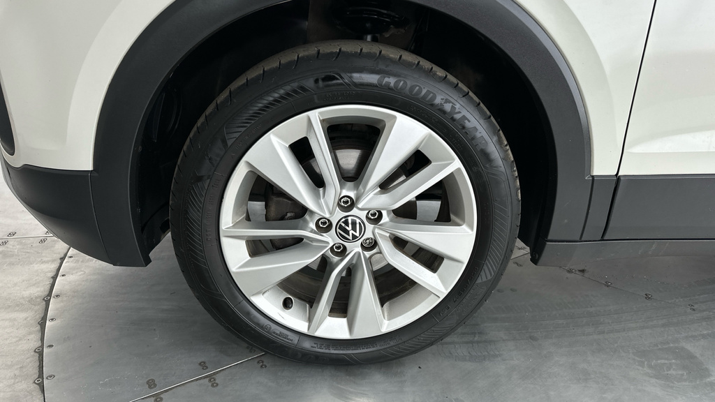 Volkswagen T-Cross Active Tsi Silver #23