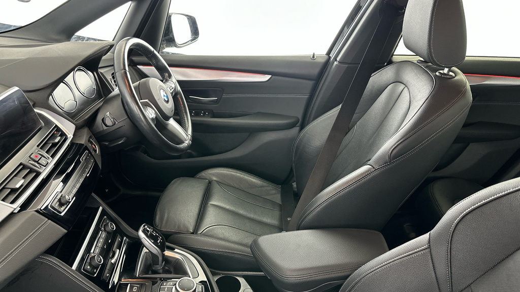 BMW 2 Series Active Tourer 225Xe M Sport Black #28