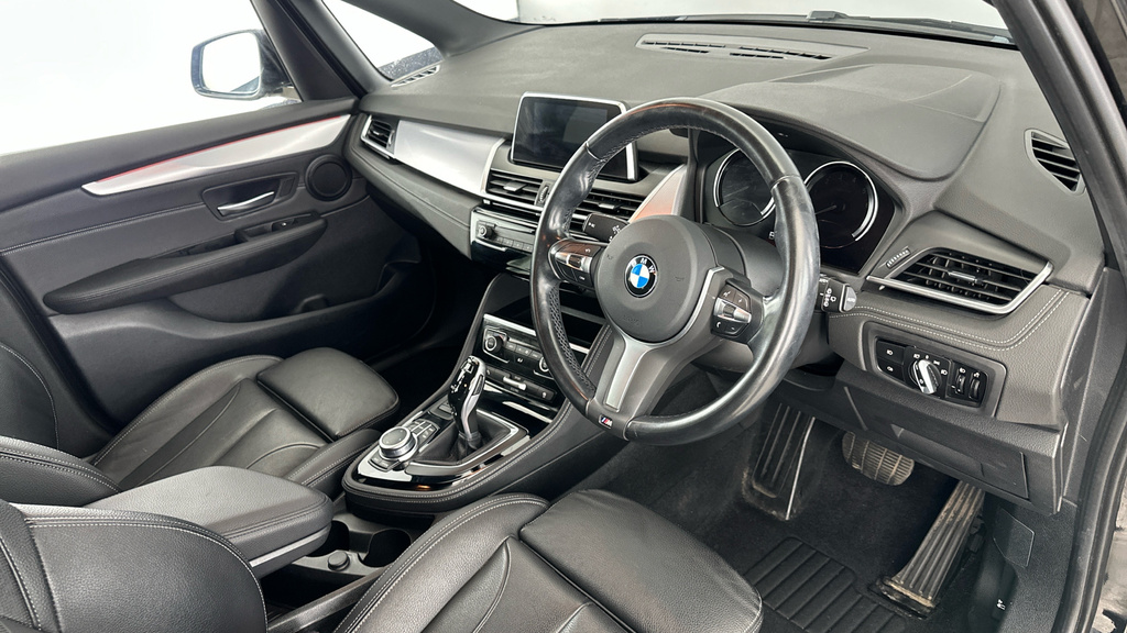 BMW 2 Series Active Tourer 225Xe M Sport Black #9