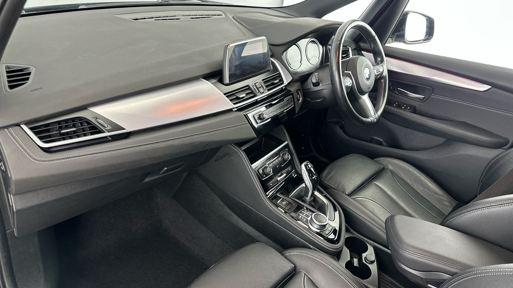 BMW 2 Series Active Tourer 225Xe M Sport Black #11