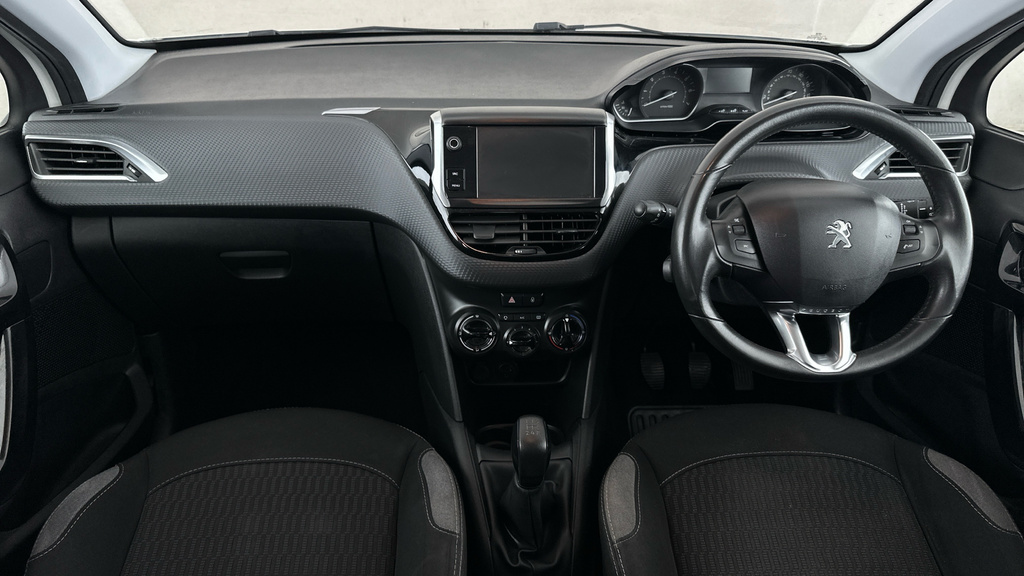 Peugeot 208 1.2 Puretech 82 Allure Grey #11