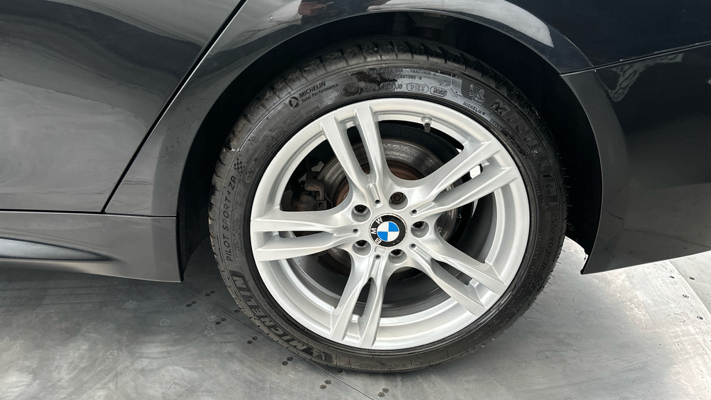 BMW 4 Series Gran Coupe 2L M Sport Black #23