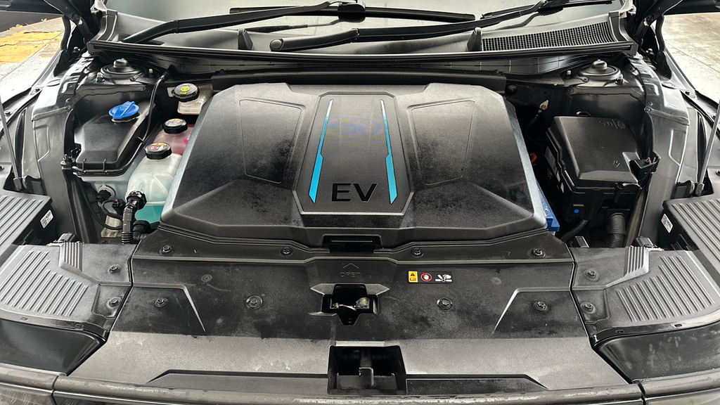 Hyundai Ioniq 5 Ultimate Grey #25