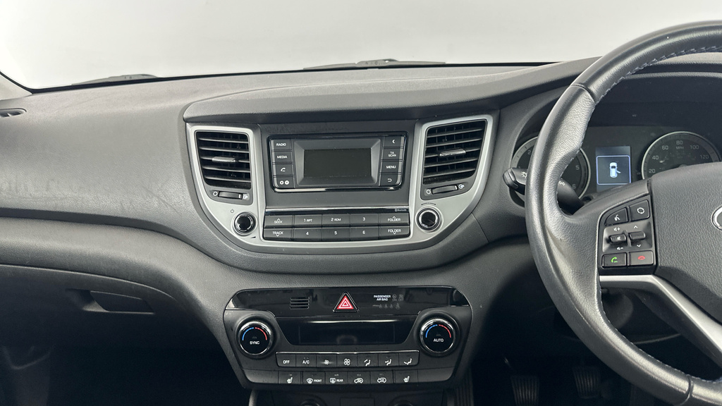 Hyundai Tucson 1.7L Se Nav Blue #16