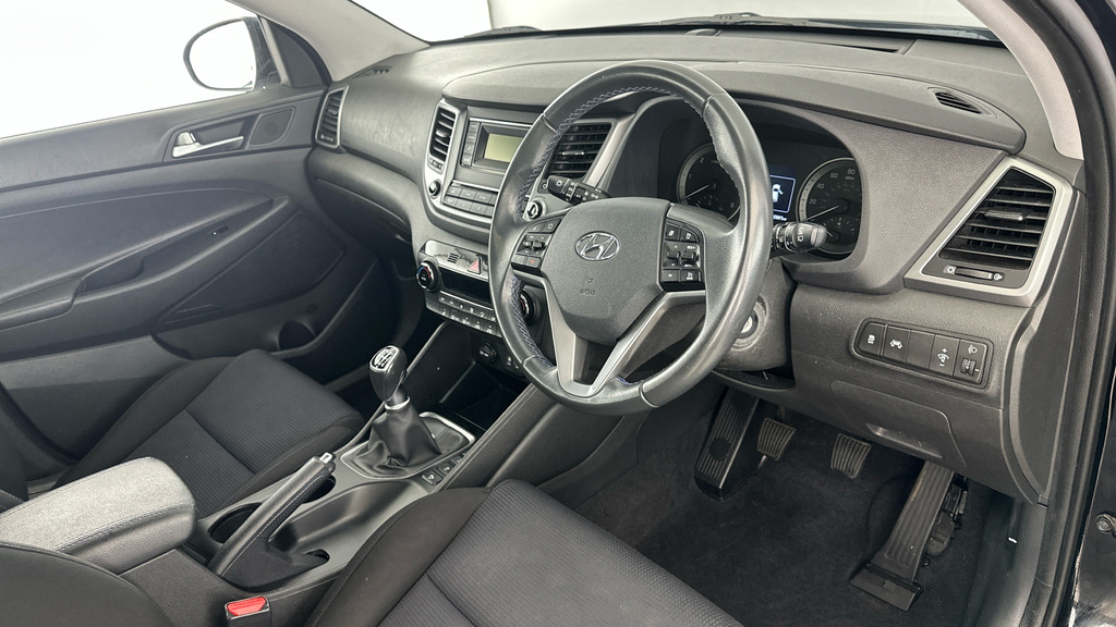 Hyundai Tucson 1.7L Se Nav Blue #9