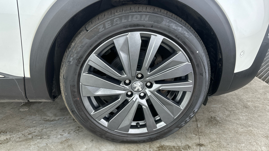 Peugeot 3008 1.5 Bluehdi Active Red #30