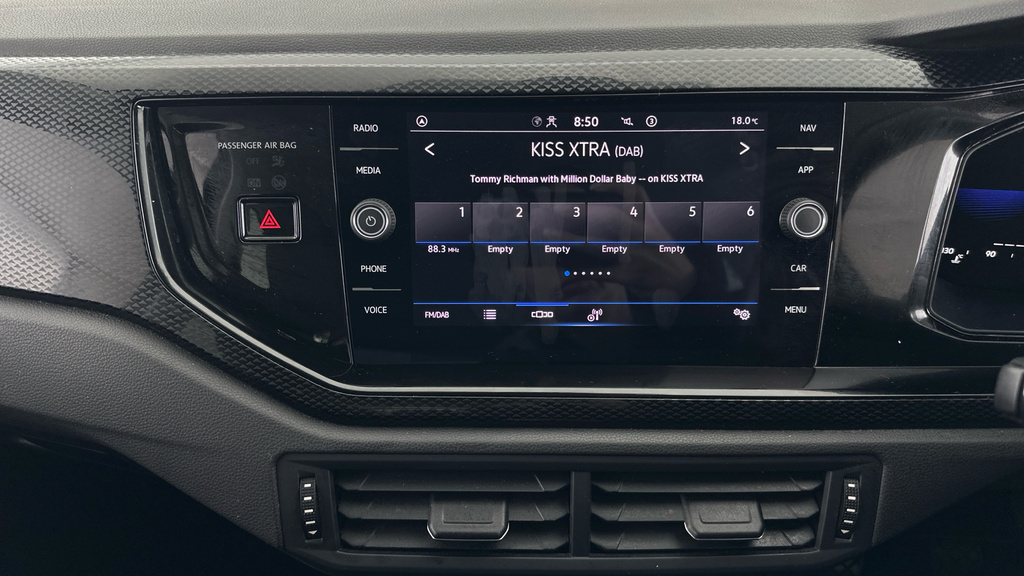 Volkswagen Taigo Life Grey #15