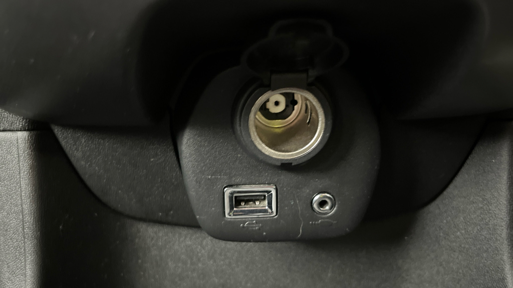 Toyota Aygo X X-trend Silver #17
