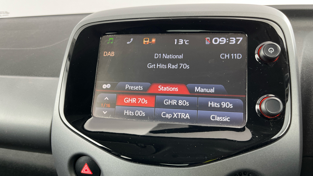 Toyota Aygo X X-trend Silver #14