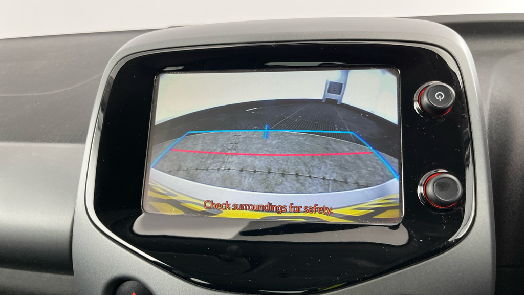 Toyota Aygo X X-trend Silver #18