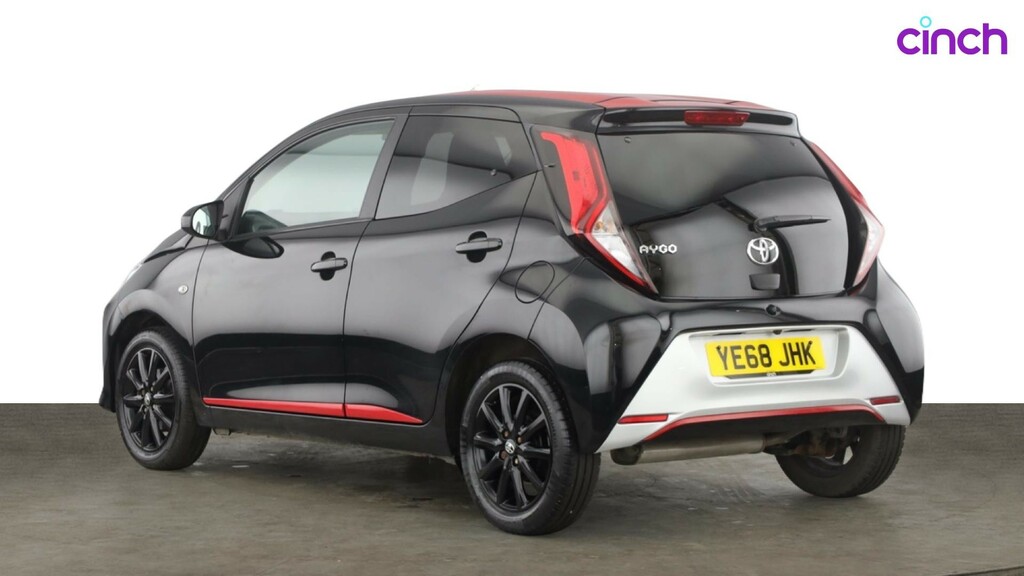 Toyota Aygo X X-trend Silver #5