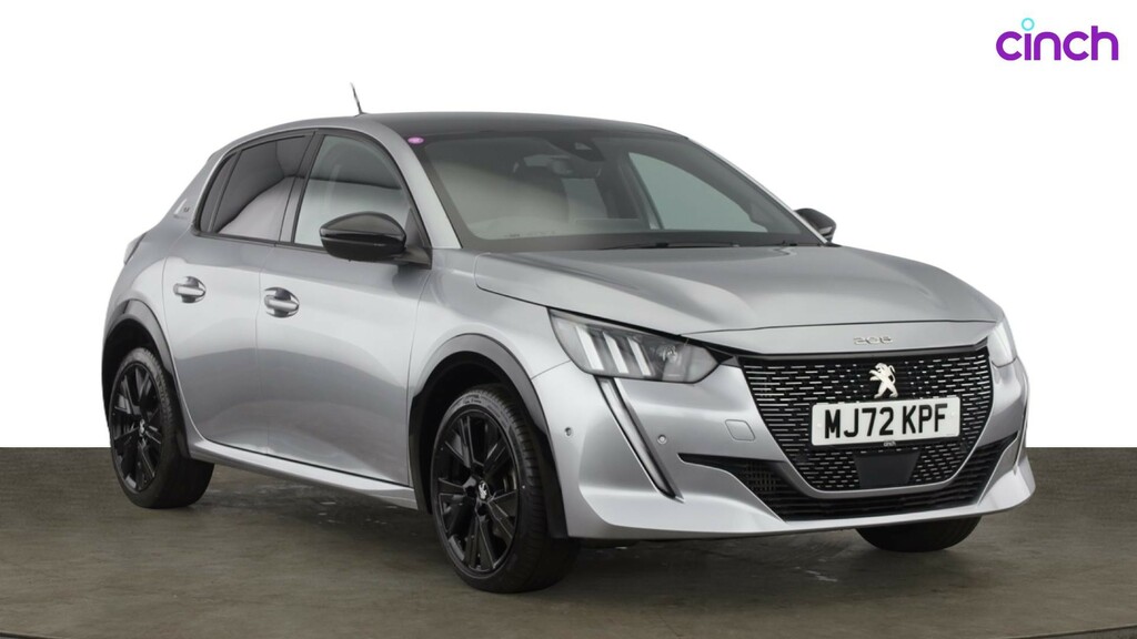 Peugeot 208 1.2 Puretech Active Premium Hatchback M White #1
