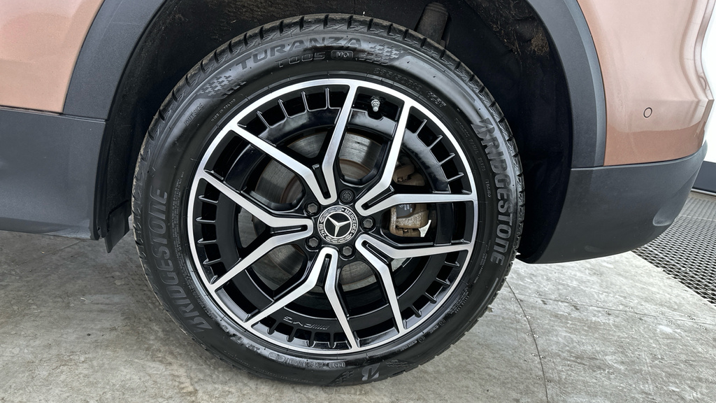 Mercedes-Benz EQB E 350 4Matic Amg Line Premium Black #21