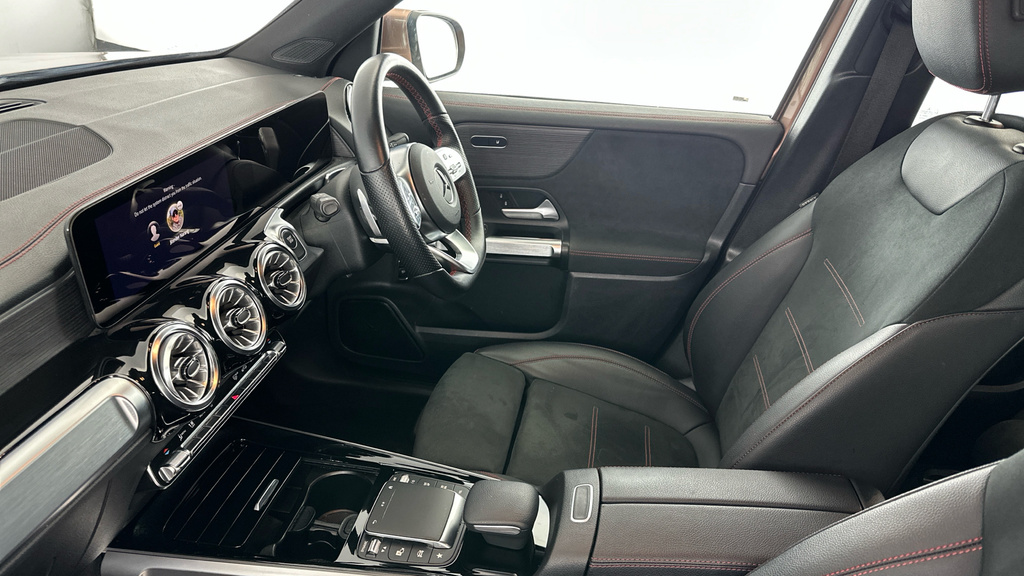Mercedes-Benz EQB E 350 4Matic Amg Line Premium Black #26