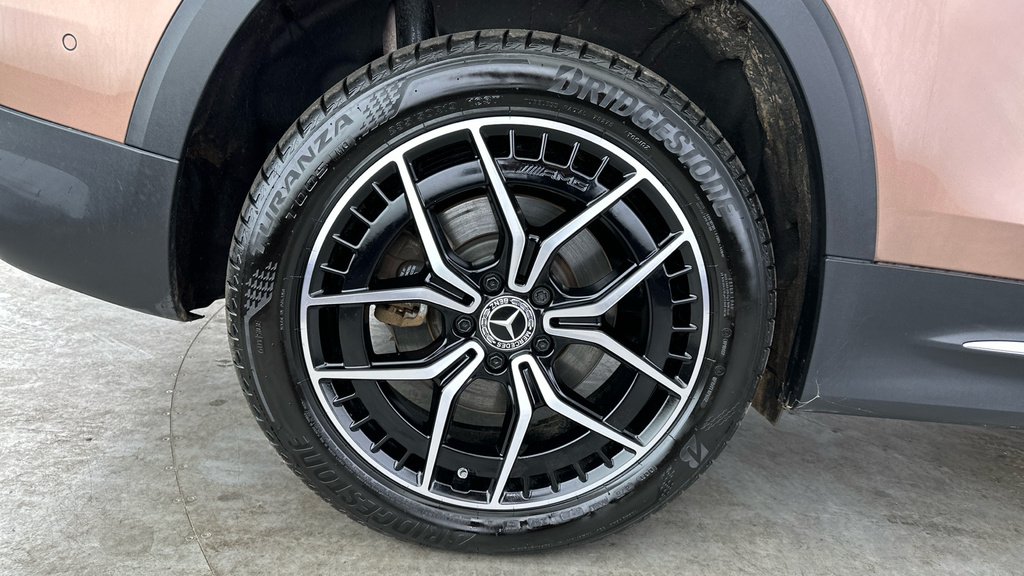Mercedes-Benz EQB E 350 4Matic Amg Line Premium Black #22
