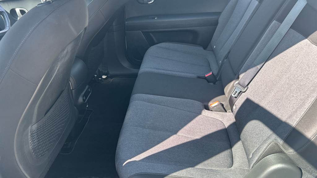 Hyundai Ioniq 5 Premium White #14