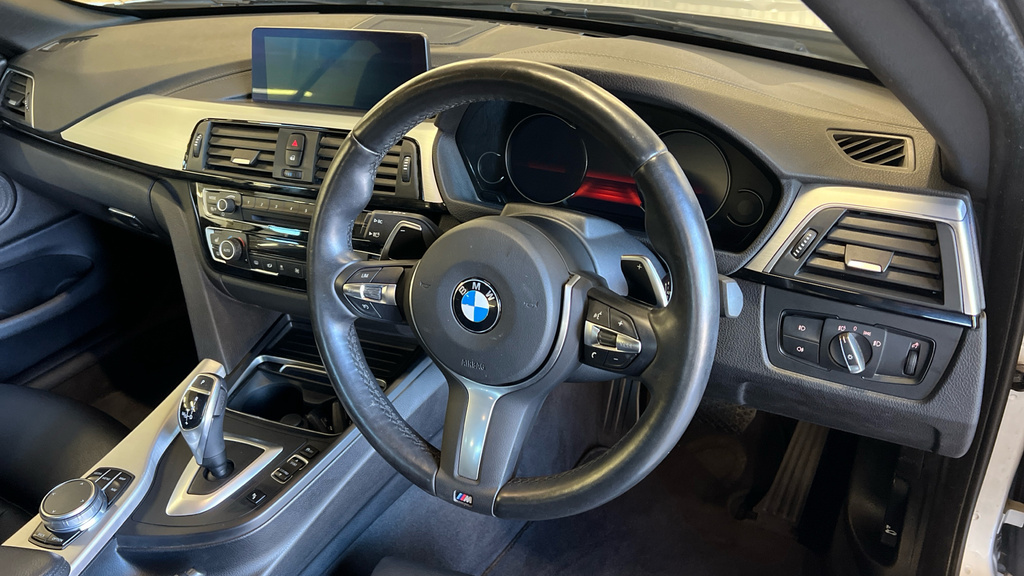 BMW 4 Series 435D Xdrive M Sport White #16