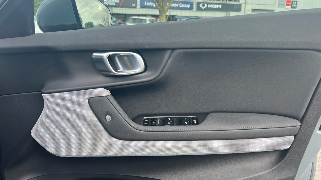 Polestar 2 300Kw 78Kwh Long Range Dual Motor 4Wd 202 Black #32