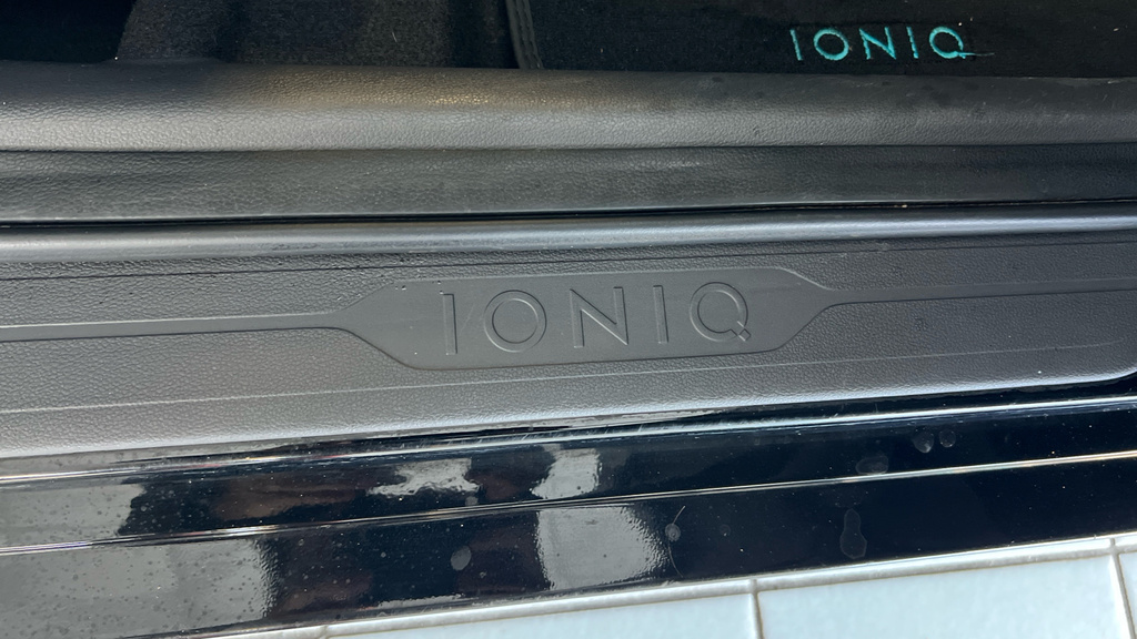 Hyundai Ioniq 135 Bhp Grey #37
