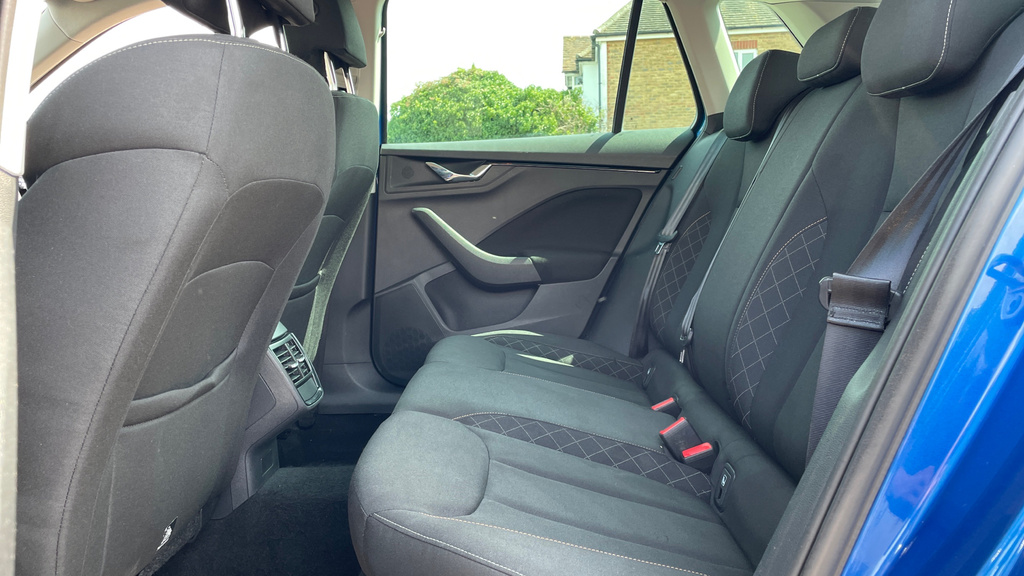 Skoda Kamiq Suv Grey #20