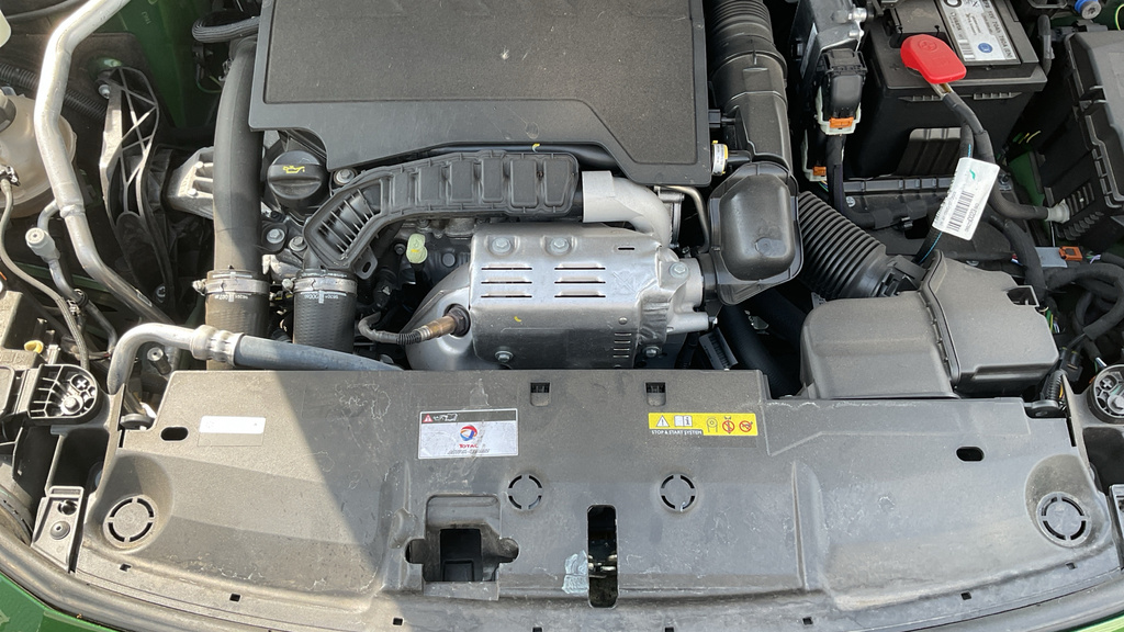 Peugeot 308 1.2 Puretech Gt Eat8 Black #21