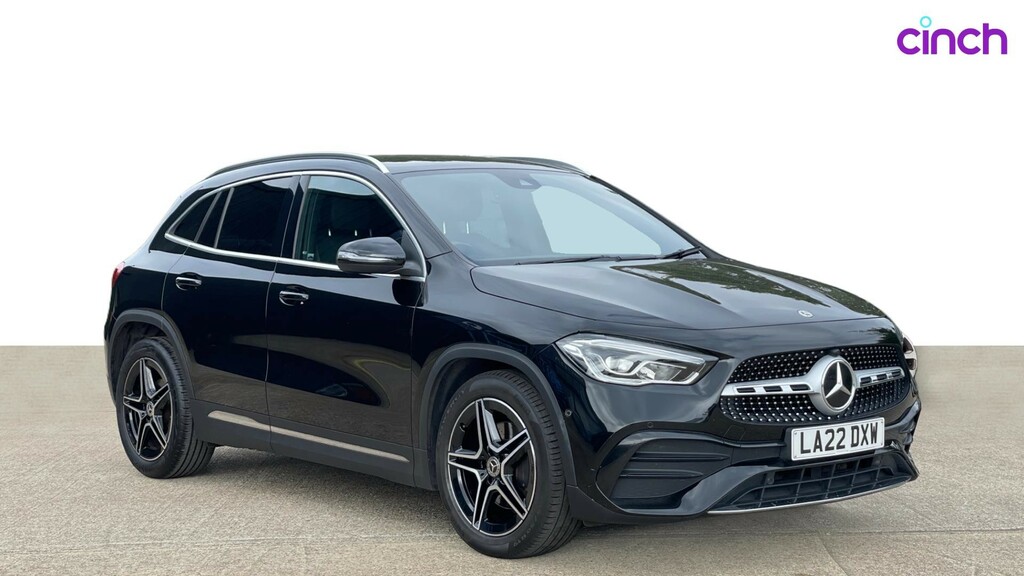 Mercedes-Benz GLA Class Gla 220D 4Matic Amg Line Premium Plus White #1