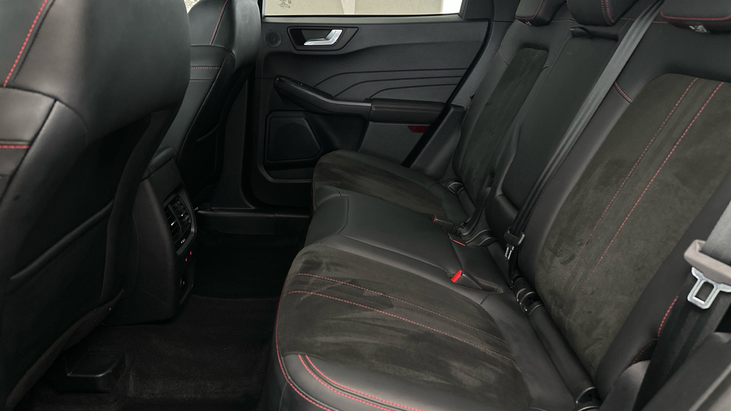 Ford Kuga 2.5 Duratec 14.4Kwh St-line X Suv Plug- Green #26