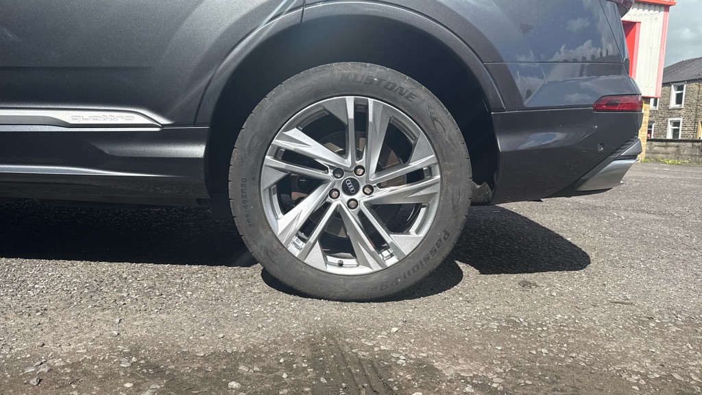 Audi Q7 Sq7 Tfsi Quattro Vorsprung Tiptronic Purple #18