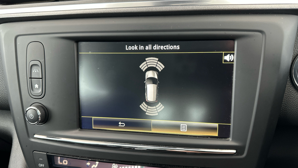 Renault Kadjar 1.3 Tce 140 Signature Nav 2Wd Grey #10
