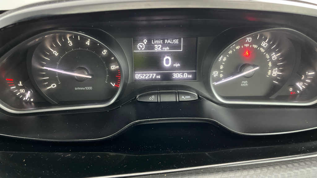 Peugeot 208 1.2 Puretech Tech Edition Euro 6 Ss  #21