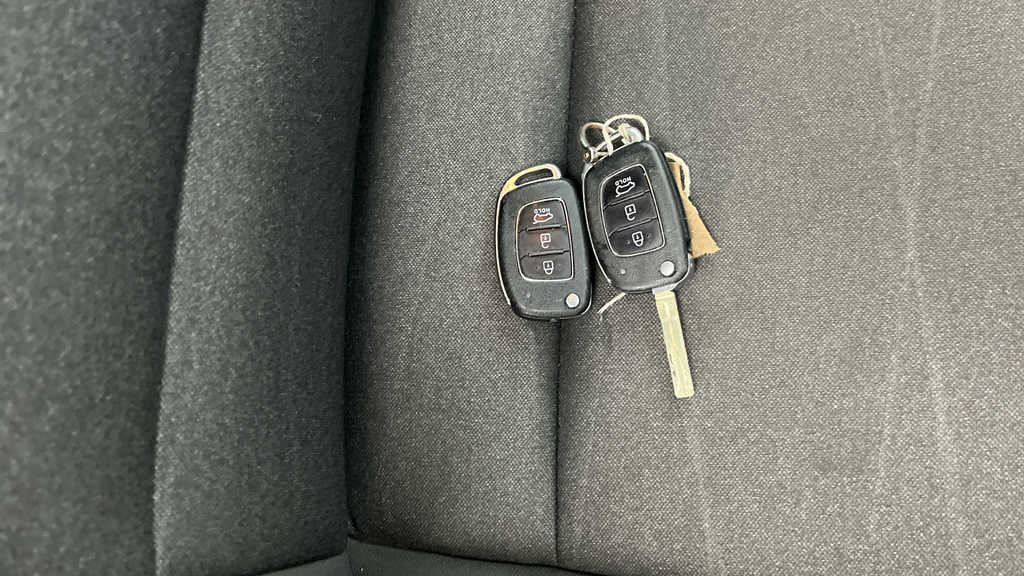 Hyundai Tucson 1.6 Gdi Se Nav 2Wd Grey #26