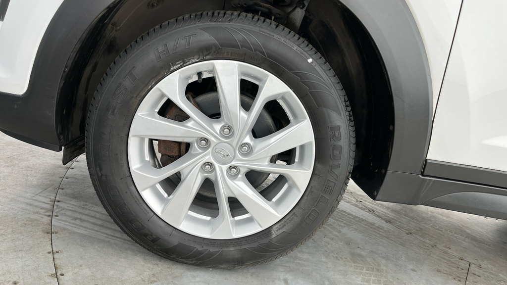 Hyundai Tucson 1.6 Gdi Se Nav 2Wd Grey #21