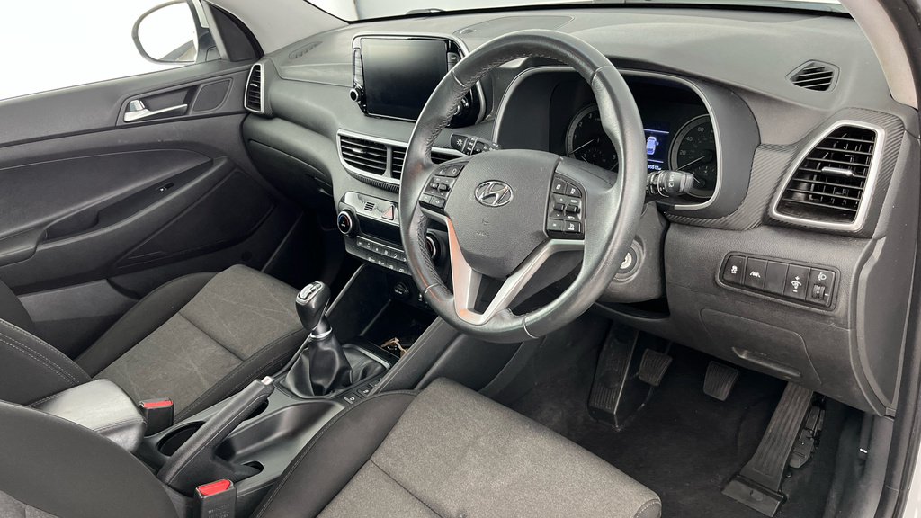 Hyundai Tucson 1.6 Gdi Se Nav 2Wd Grey #9