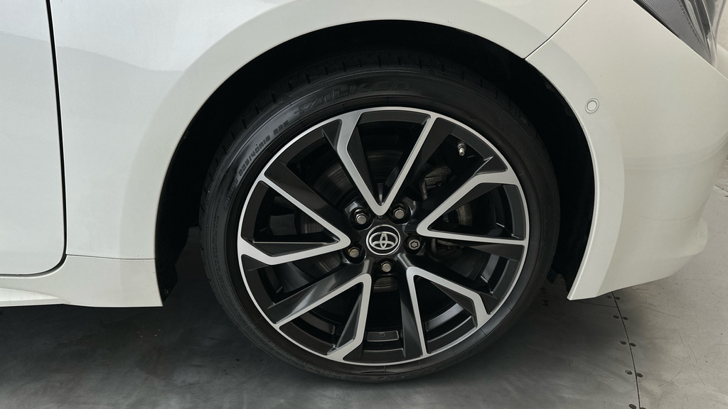 Toyota Corolla 1.8 Vvt-h Design Cvt Euro 6 Ss Silver #27