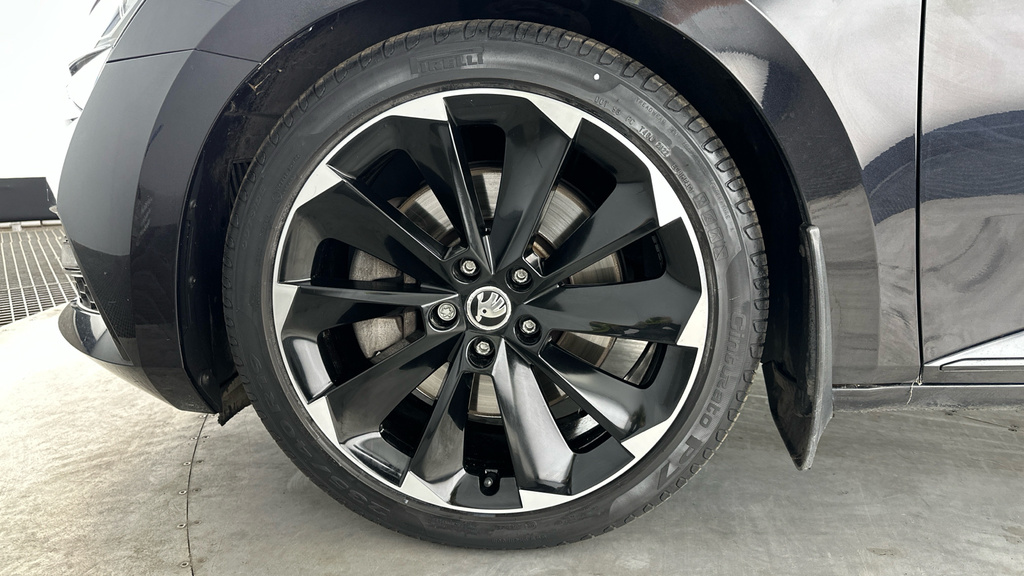 Skoda Superb 1.5 Tsi 150Ps Sportline Grey #29