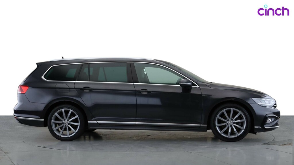 Volkswagen Passat Tdi Evo R-line Estate White #2