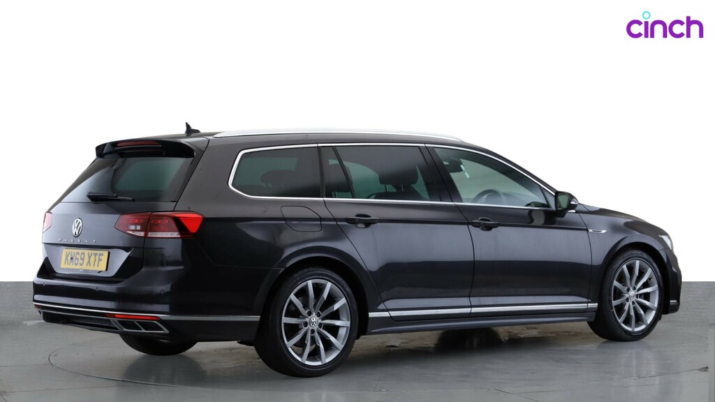Volkswagen Passat Tdi Evo R-line Estate White #3