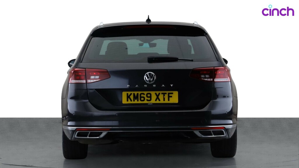 Volkswagen Passat Tdi Evo R-line Estate White #6
