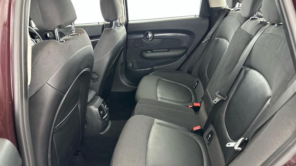 Mini Clubman 1.5 One 6Dr Red #18
