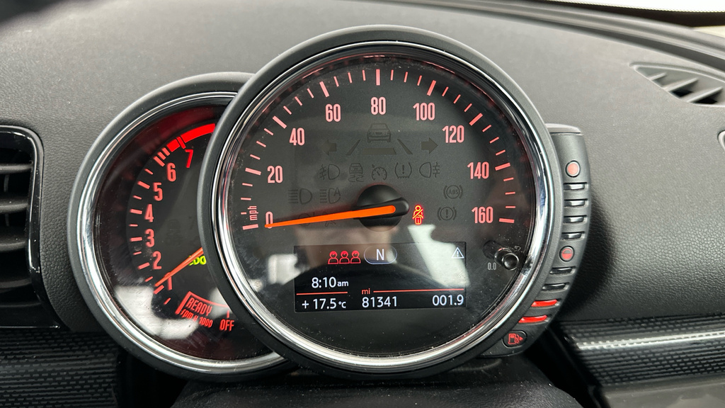 Mini Clubman 1.5 One 6Dr Red #17