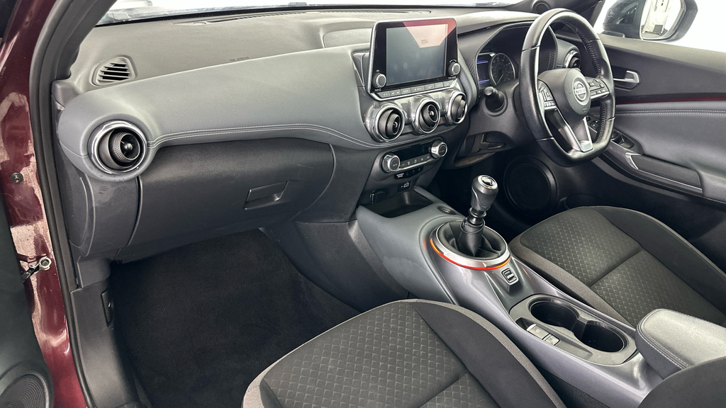 Nissan Juke 1.0 Dig-t 117 Acenta With Rear View Camera And App White #12