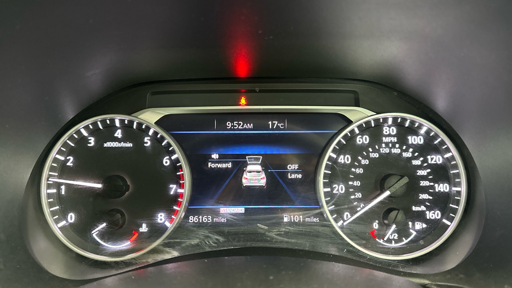 Nissan Juke 1.0 Dig-t 117 Acenta With Rear View Camera And App White #24