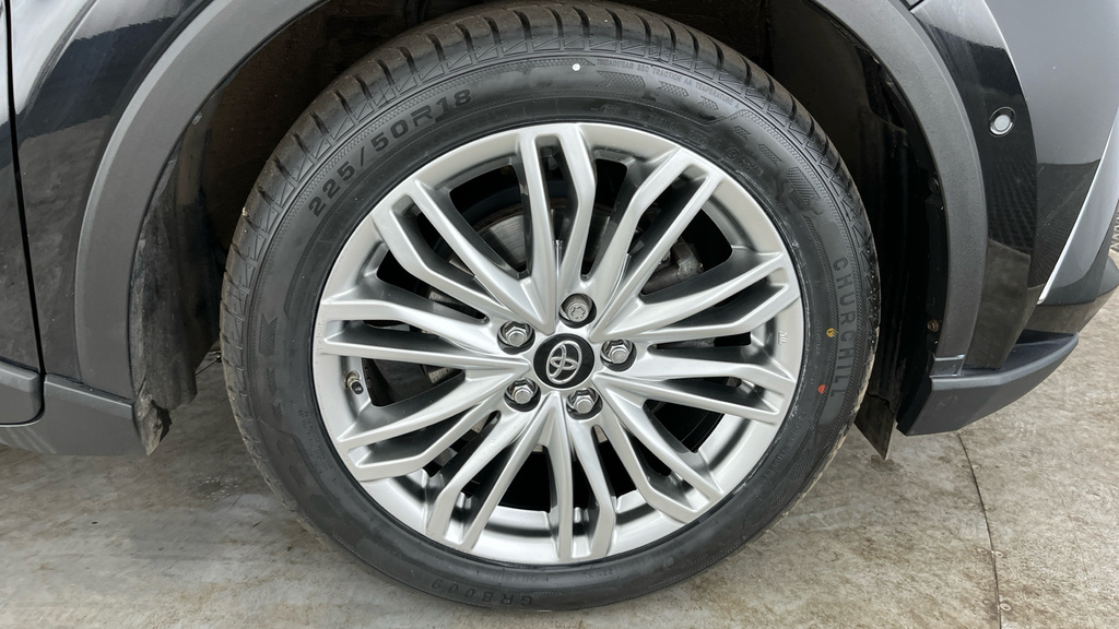 Toyota C-Hr Suv White #28