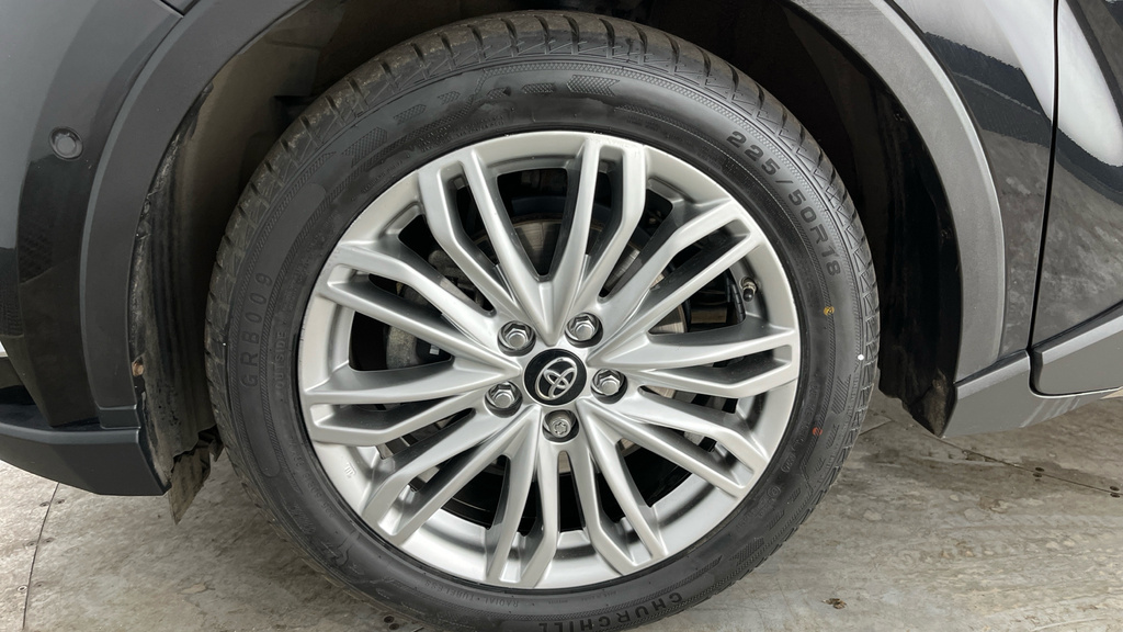 Toyota C-Hr Suv White #25