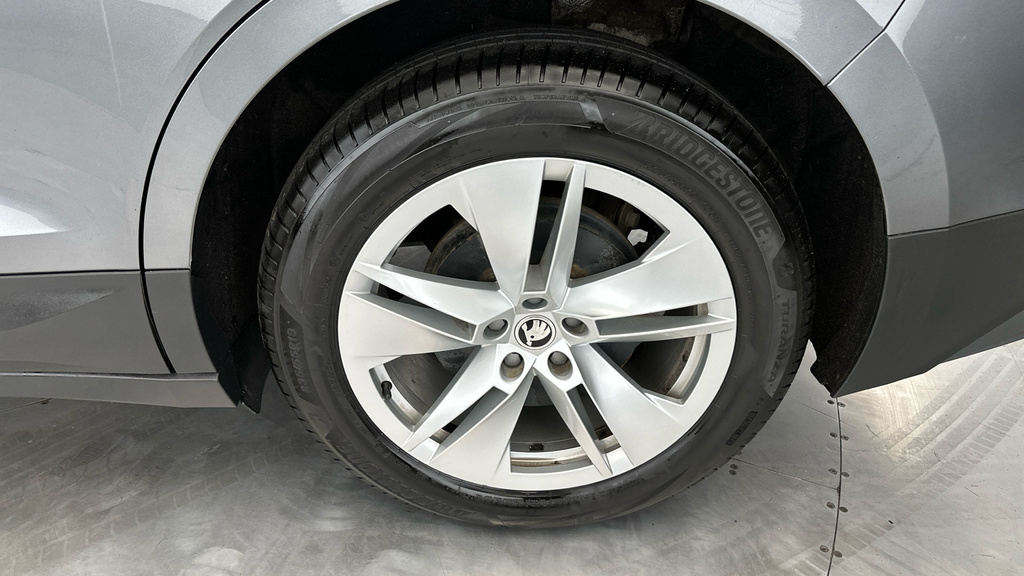 Skoda ENYAQ 80 Ecosuite Grey #25