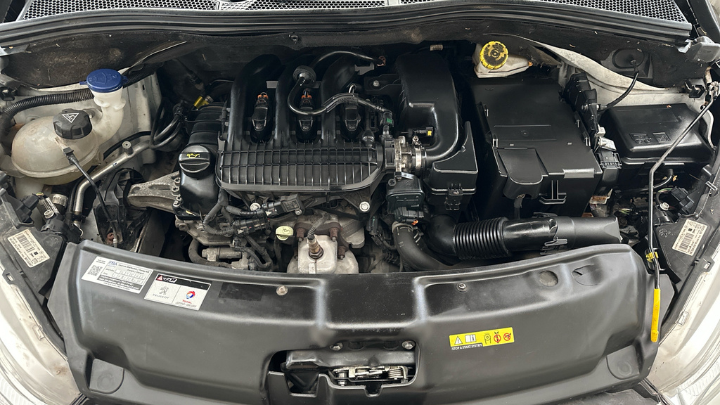 Peugeot 208 1.2 Puretech Tech Edition Hatchback Man Silver #21