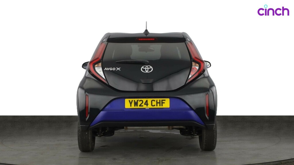 Toyota Aygo X 1.0 Vvt-i Edge Hatchback Beige #4