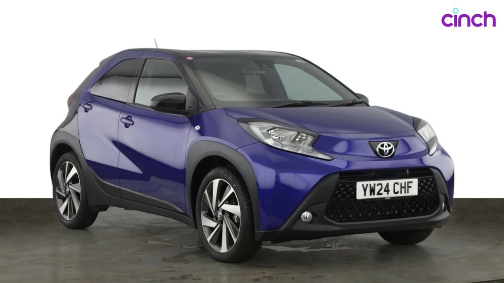 Toyota Aygo X 1.0 Vvt-i Edge Hatchback Beige #1
