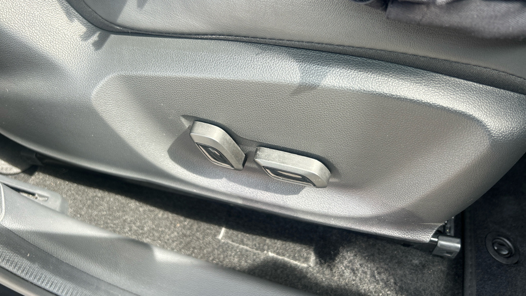 MG ZS 1.5 Vti-tech Exclusive Suv Euro Silver #33